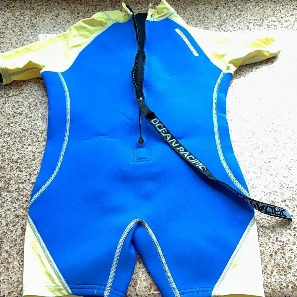 Ocean 🌊Pacific🏝️Kids Surf 🏄🏼‍♂️& Swim 🏊🏻‍♀️ Neoprene Suit Stay Toasty! 🏄🏻‍♀️